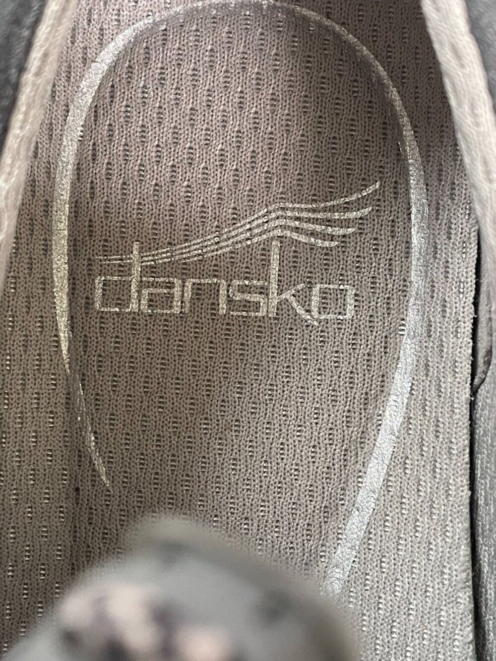 Dansko Black Mesh Leather Walking Sneakers Comfort Shoes EU 37 US 7 - Picture 2 of 11
